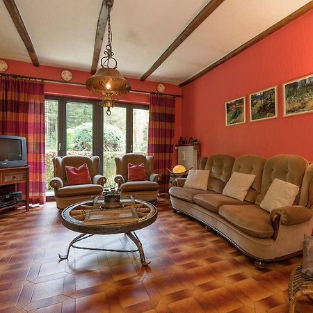 Holiday Home In Waimes With Private Garden الغرفة الصورة